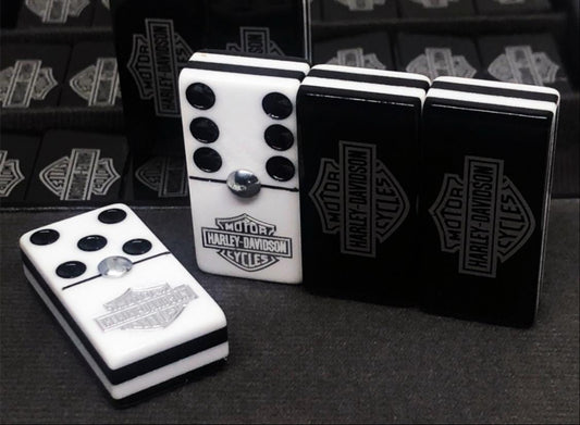 Dominoes Set Harley Davison in Faux Leather Box.