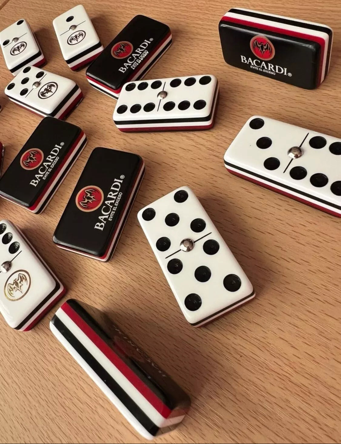 Dominoes Set Bacardi in Faux Leather Case Domino.
