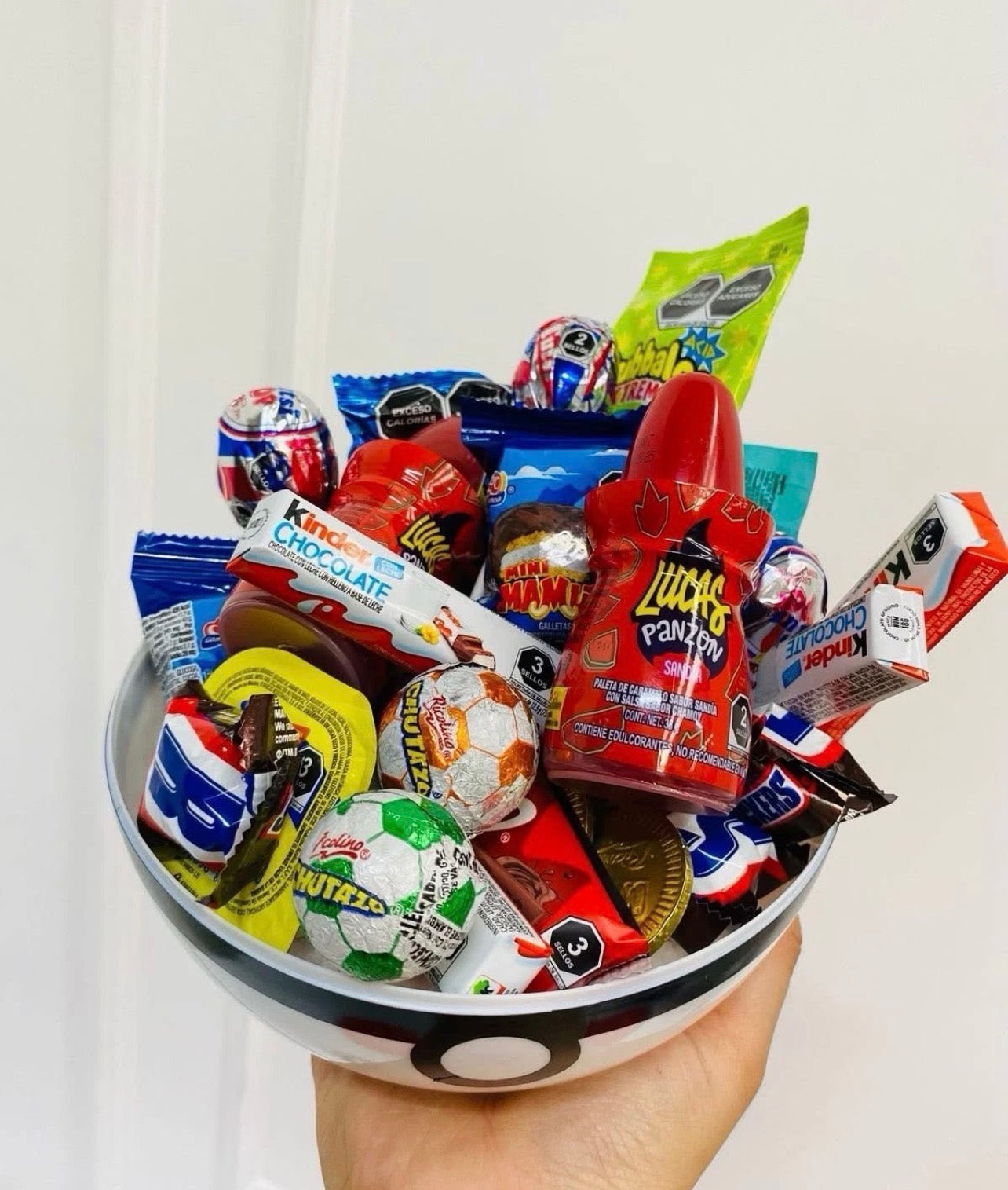 Pokemon Pokeball Dulcero Birthday Party Candy Favor 10 Pokeballs