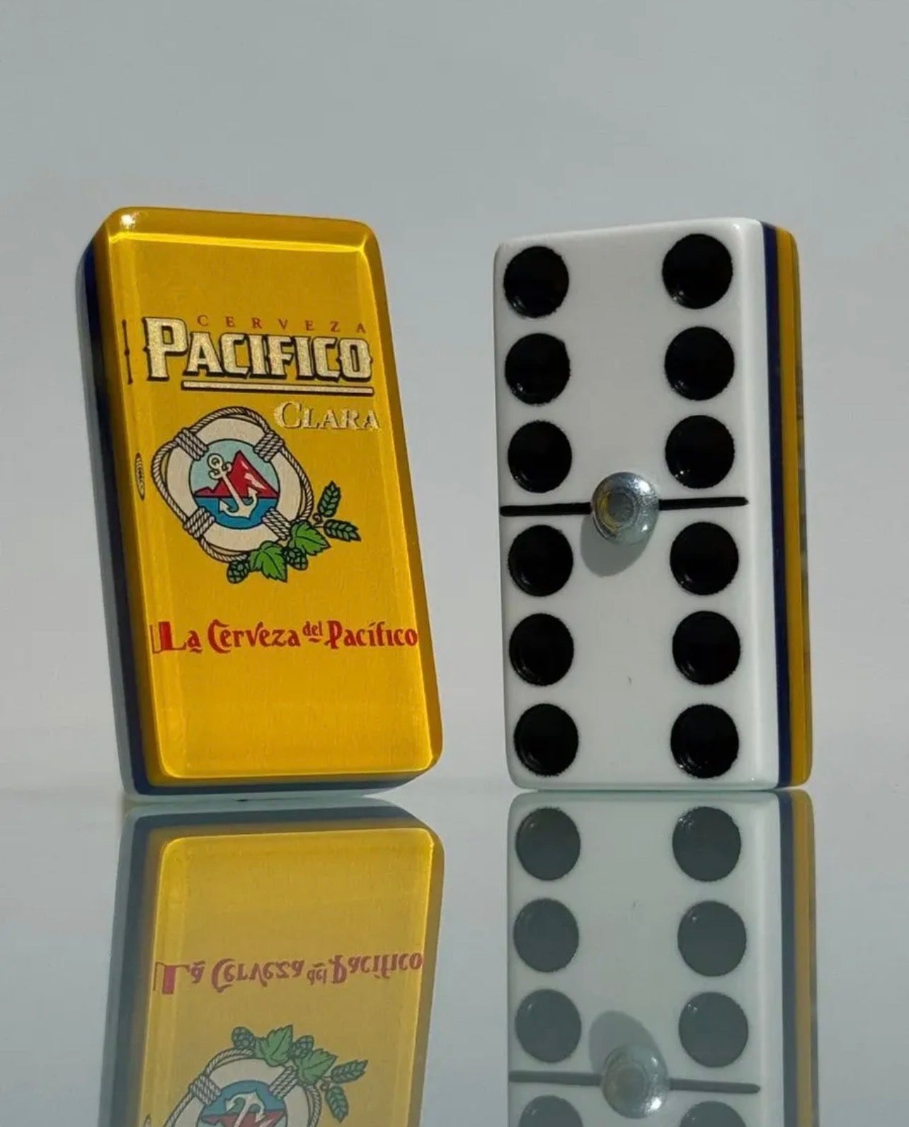 Cerveza Pacifico Dominoes Set in Faux Leather Case Domino