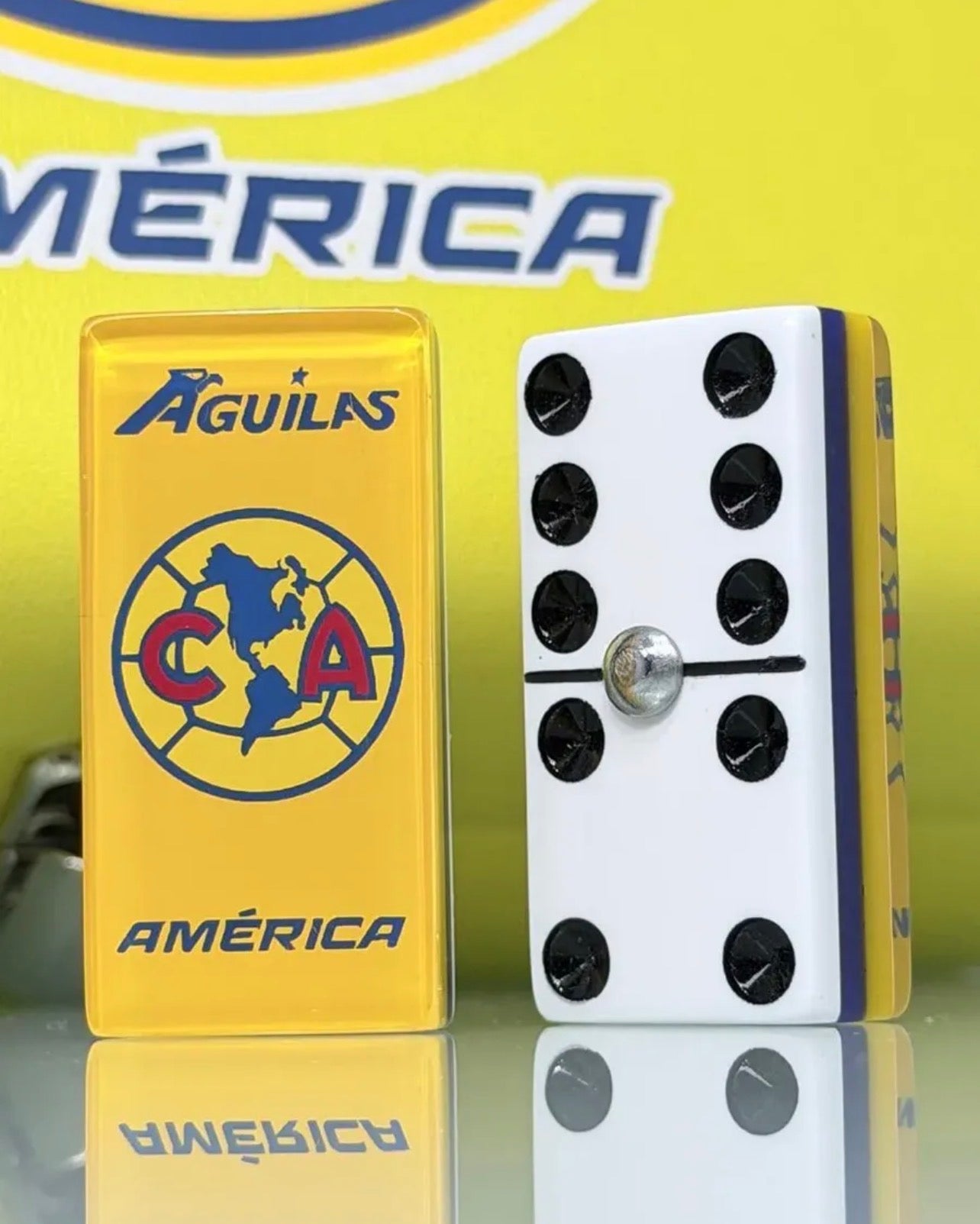 Dominoes Casino Set Aguilas Del America Domino, Cubilete/Dice Set, 2 Barajas/Cards