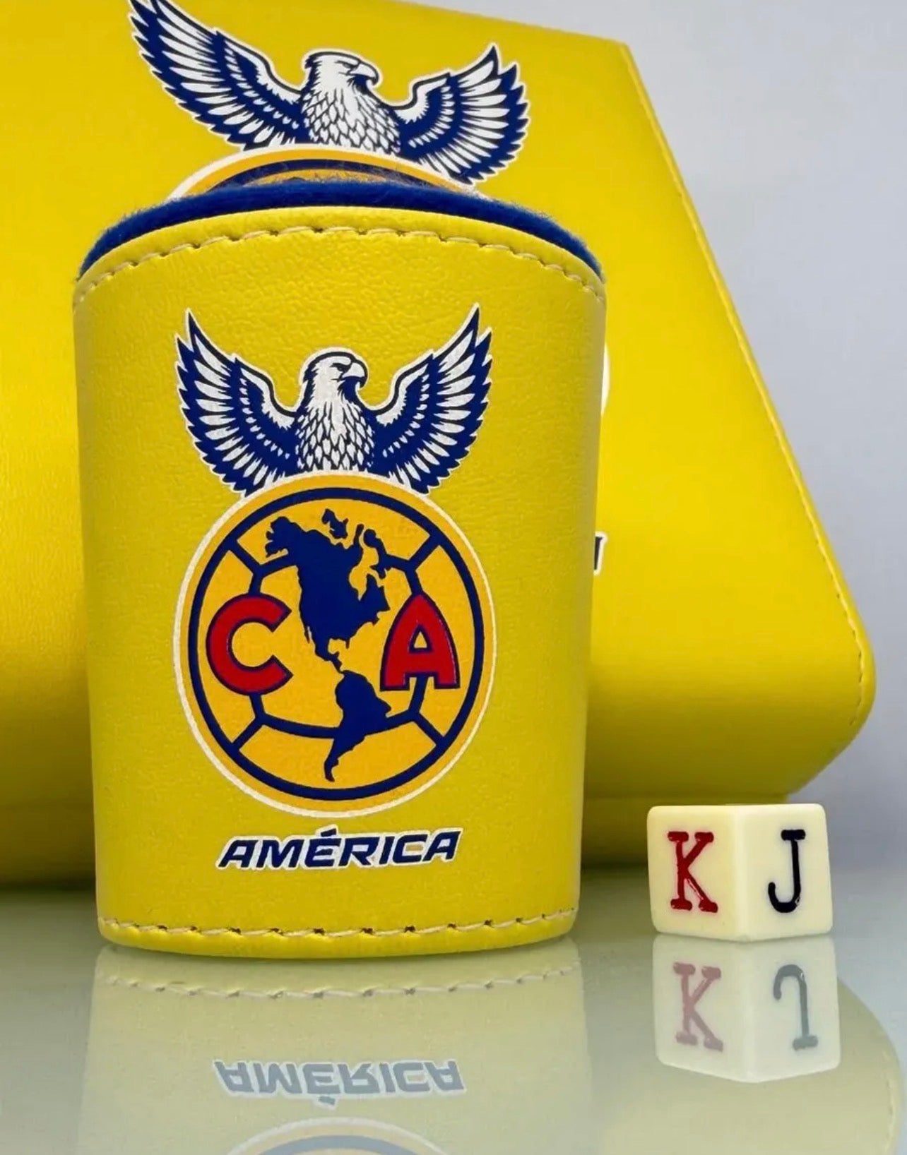 Dominoes Casino Set Aguilas Del America Domino, Cubilete/Dice Set, 2 Barajas/Cards