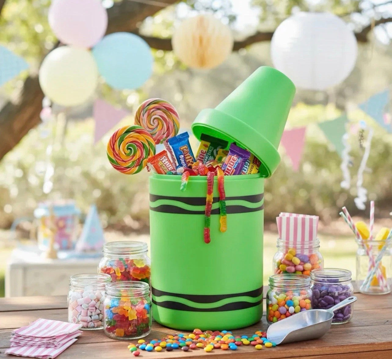 Crayons Cup Dulcero 10pc Plastic Table Centerpiece Party Candy Favor Crayola