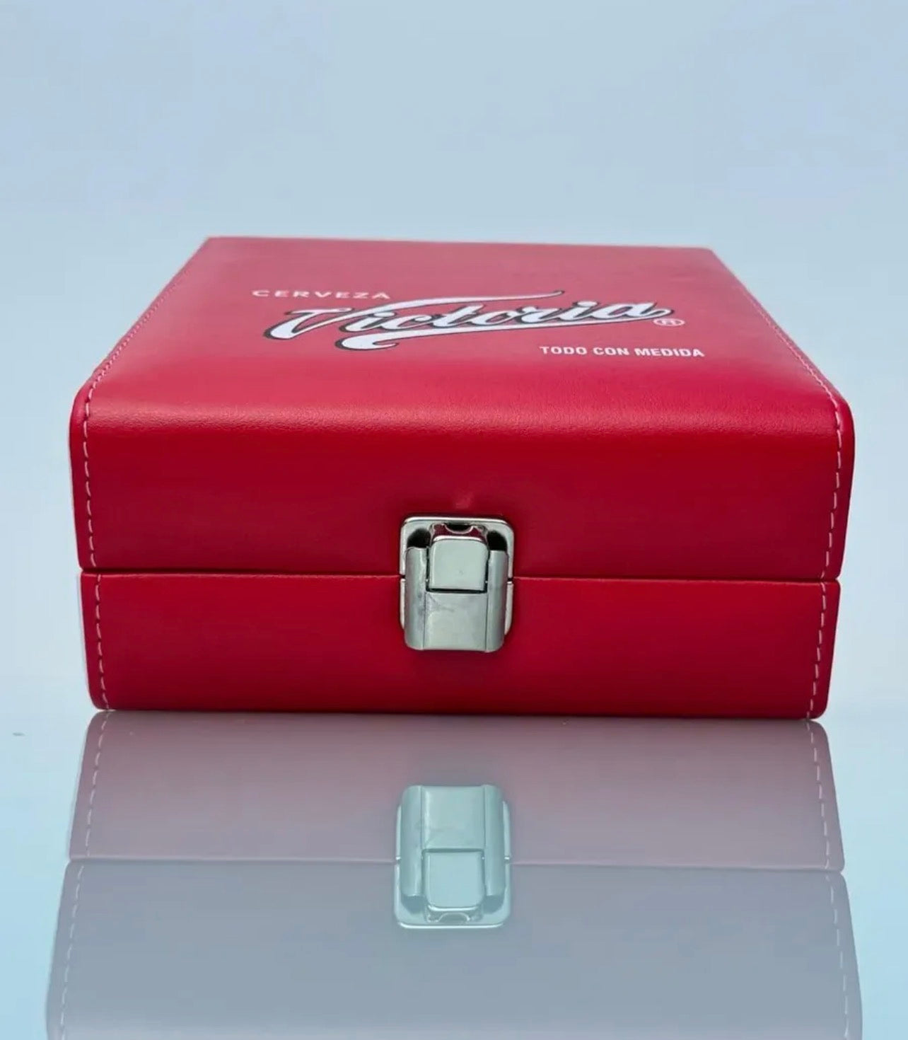 Cerveza Victoria Dominoes Casino Set Faux Leather Case Cubilete Dice Set Poker Cards Domino