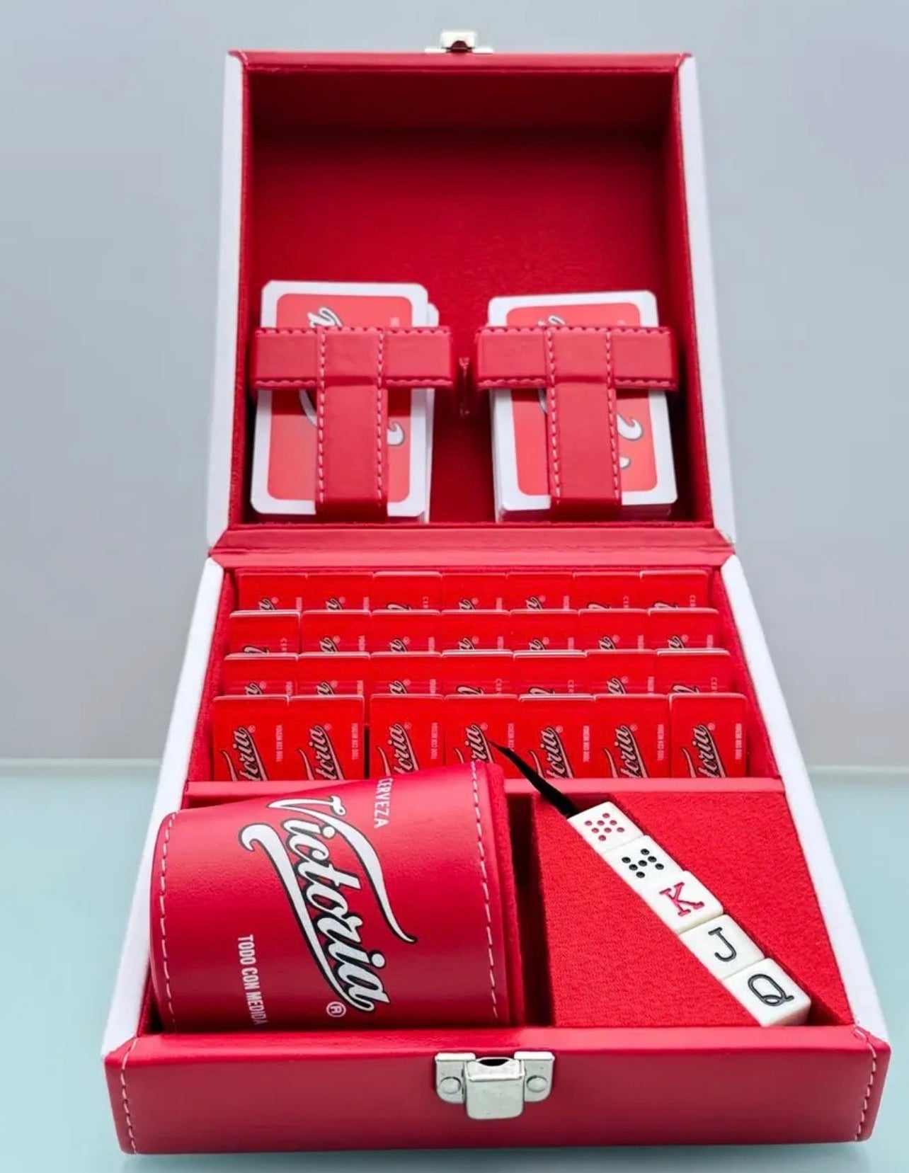 Cerveza Victoria Dominoes Casino Set Faux Leather Case Cubilete Dice Set Poker Cards Domino