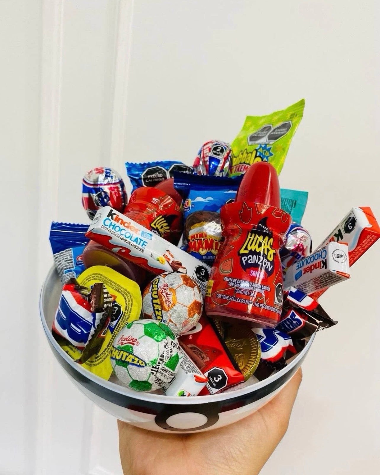 Pokemon Pokeball Dulcero Birthday Party Candy Favor 10 Pokeballs